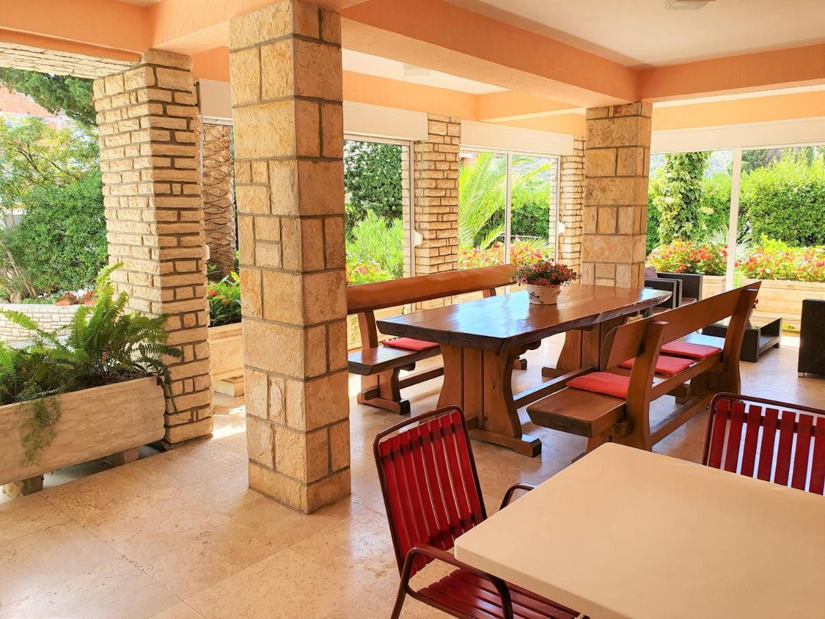 Apartments Angela Kampor المظهر الخارجي الصورة